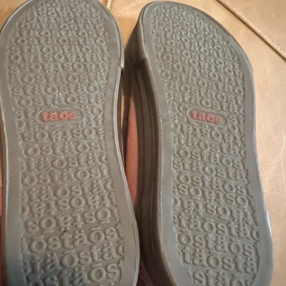 Taos canvas shoes - Picture 6 of 6